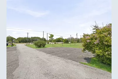 13241 2338 Road, Georgetown, TX 78633 - Photo 25