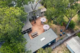 2104 De Verne St, Austin, TX 78704 - Photo 35