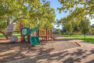 6002 Camino Real Rd, Austin, TX 78757 - Photo 17