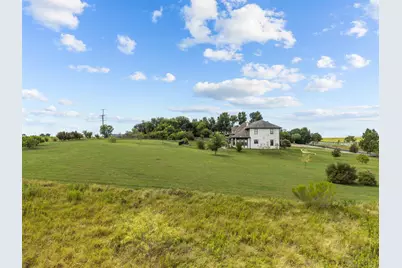 120 Apache Pass, Hutto, TX 78634 - Photo 13