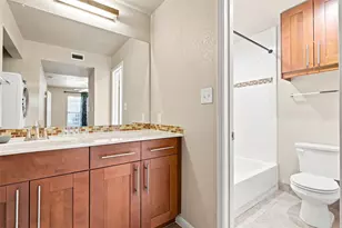 7685 Northcross Dr, Austin, TX 78757 - Photo 23