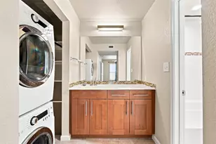 7685 Northcross Dr, Austin, TX 78757 - Photo 27