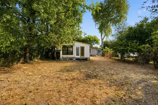 403 Blackson Ave, Austin, TX 78752 - Photo 31