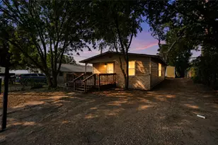 403 Blackson Ave, Austin, TX 78752 - Photo 1