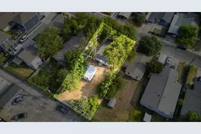 403 Blackson Avenue, Austin, TX 78752 - Photo 35