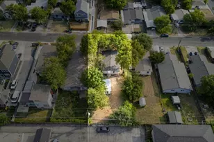 403 Blackson Ave, Austin, TX 78752 - Photo 33