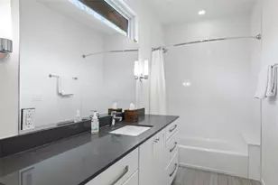 2500 Cedarview Dr, Austin, TX 78704 - Photo 35