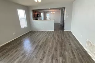 6605 Plains Crest Dr, Del Valle, TX 78617 - Photo 3