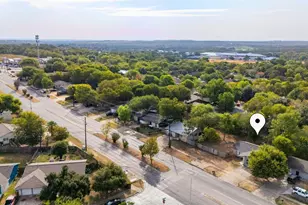 2523 E Stassney Ln, Austin, TX 78744 - Photo 29
