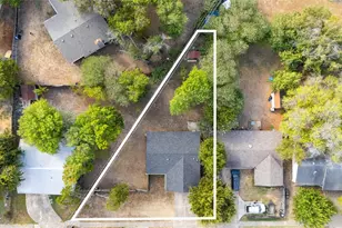 2523 E Stassney Ln, Austin, TX 78744 - Photo 31