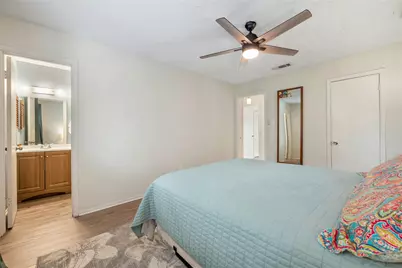 2523 E Stassney Lane, Austin, TX 78744 - Photo 13