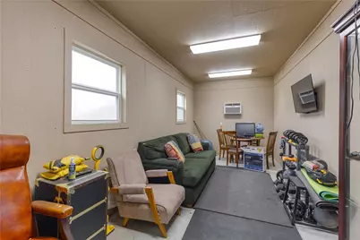 630 N Cr 531, Mullin, TX 76864 - Photo 33