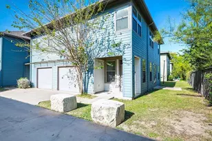 1201 Grove Blvd, Austin, TX 78741 - Photo 1