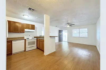 20105 San Marcos Highway #1B, San Marcos, TX 78666 - Photo 5