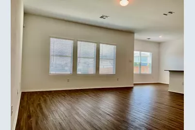 22813 Agave Grove Drive, Lago Vista, TX 78645 - Photo 5