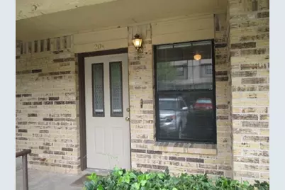7800 Northcrest Boulevard #204, Austin, TX 78752 - Photo 3