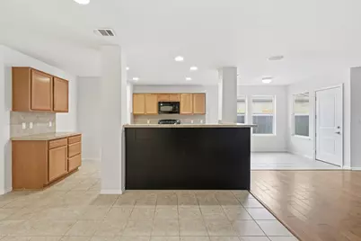 725 Kingfisher Lane, Leander, TX 78641 - Photo 9