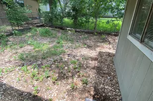 806 Sirocco Dr, Austin, TX 78745 - Photo 7