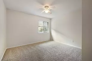 3704 Castle Rock Dr, Round Rock, TX 78681 - Photo 19