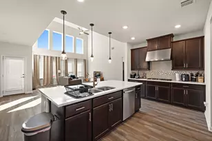 604 Spindrift Ln, Leander, TX 78641 - Photo 3