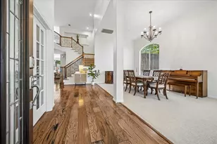 13000 Titus Ct, Austin, TX 78732 - Photo 3