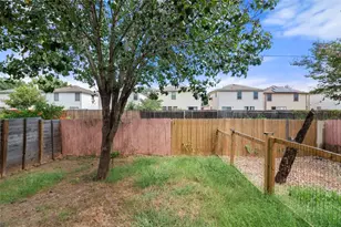 6732 Derby Downs Dr, Austin, TX 78747 - Photo 27