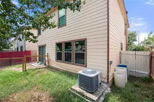 6732 Derby Downs Dr, Austin, TX 78747 - Photo 25