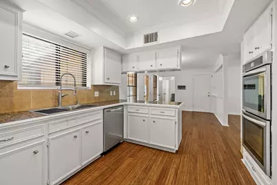 13307 Broadmeade Avenue, Austin, TX 78729 - Photo 11