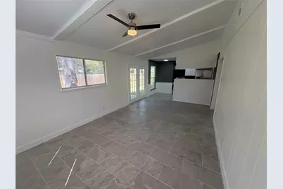 6220 Thurgood Avenue, Austin, TX 78721 - Photo 5