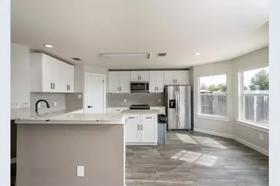 105 Sylvan Street, Hutto, TX 78634 - Photo 7
