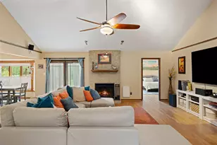 9905 Murmuring Creek Dr, Austin, TX 78736 - Photo 5