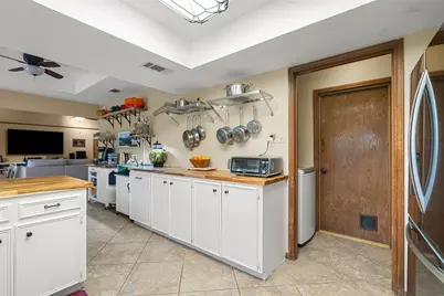 9905 Murmuring Creek Drive, Austin, TX 78736 - Photo 25