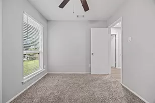 10616 Mellow Meadows Dr, Austin, TX 78750 - Photo 11