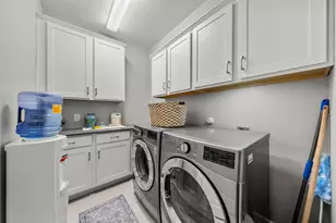 1012 S San Marcos St, Manor, TX 78653 - Photo 15