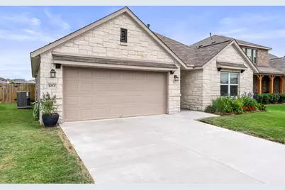 1012 S San Marcos Street, Manor, TX 78653 - Photo 1