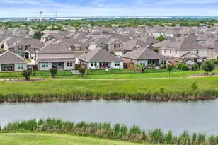 1012 S San Marcos St, Manor, TX 78653 - Photo 33