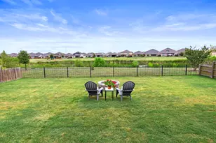 1012 S San Marcos St, Manor, TX 78653 - Photo 29