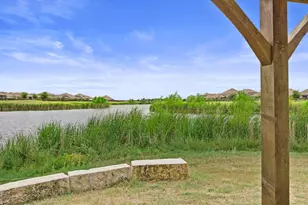 1012 S San Marcos St, Manor, TX 78653 - Photo 37