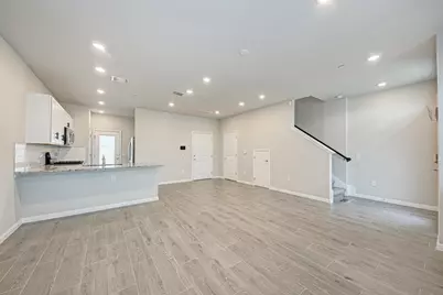 9015 Cattle Baron Path #1102, Austin, TX 78747 - Photo 7