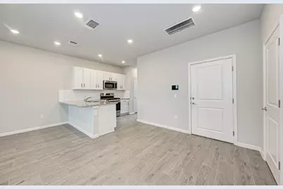 9015 Cattle Baron Path #1102, Austin, TX 78747 - Photo 11