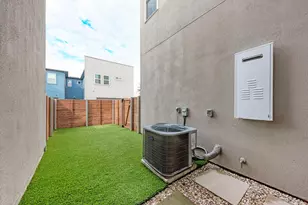 9015 Cattle Baron Path, Austin, TX 78747 - Photo 33