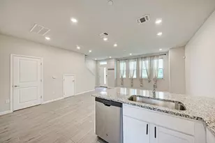 9015 Cattle Baron Path, Austin, TX 78747 - Photo 15