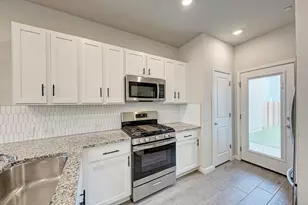 9015 Cattle Baron Path, Austin, TX 78747 - Photo 17