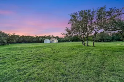 222 Peabody Place, Dripping Springs, TX 78620 - Photo 29