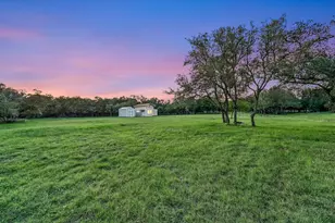 222 Peabody Pl, Dripping Springs, TX 78620 - Photo 29