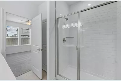 330 Bridge Deck Loop, Kyle, TX 78640 - Photo 13