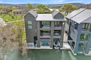 102 Cypress Shore Ln Ln, Kingsland, TX 78639 - Photo 1