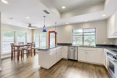 6806 Winterberry Drive, Austin, TX 78750 - Photo 15