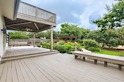 6806 Winterberry Drive, Austin, TX 78750 - Photo 33