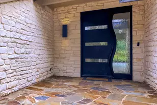 6806 Winterberry Dr, Austin, TX 78750 - Photo 3
